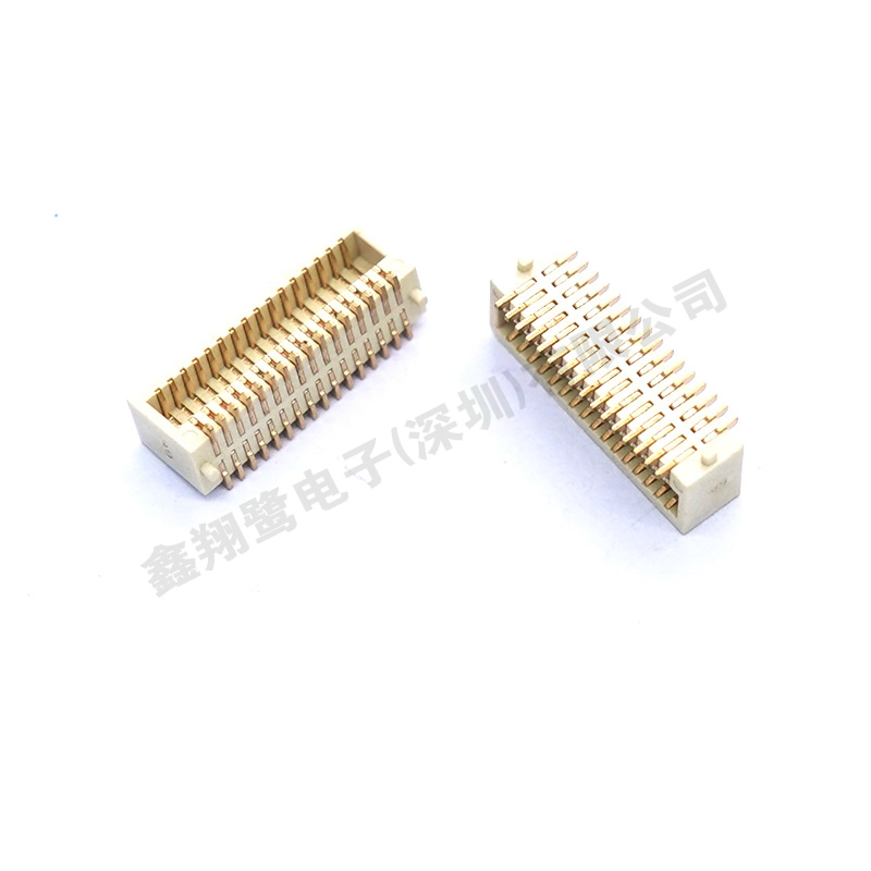 0.8间距单槽侧插母座合高5.2MM